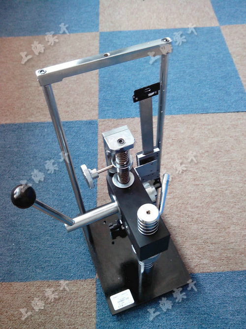 手壓式拉壓測試臺圖片